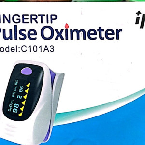 FINGERTIP Pulse Oximeter